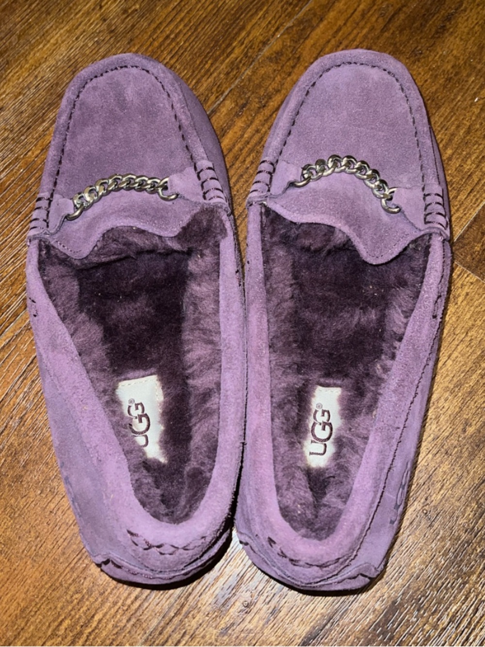 UGG Australia Purple Ansley Suede Fuzzy Moccasin Chain Link Slippers Size 7 - Picture 2 of 9